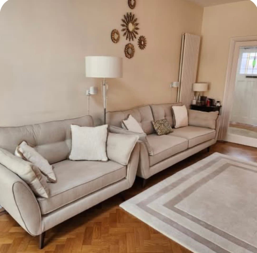 Sofa bought by Darren Moulds